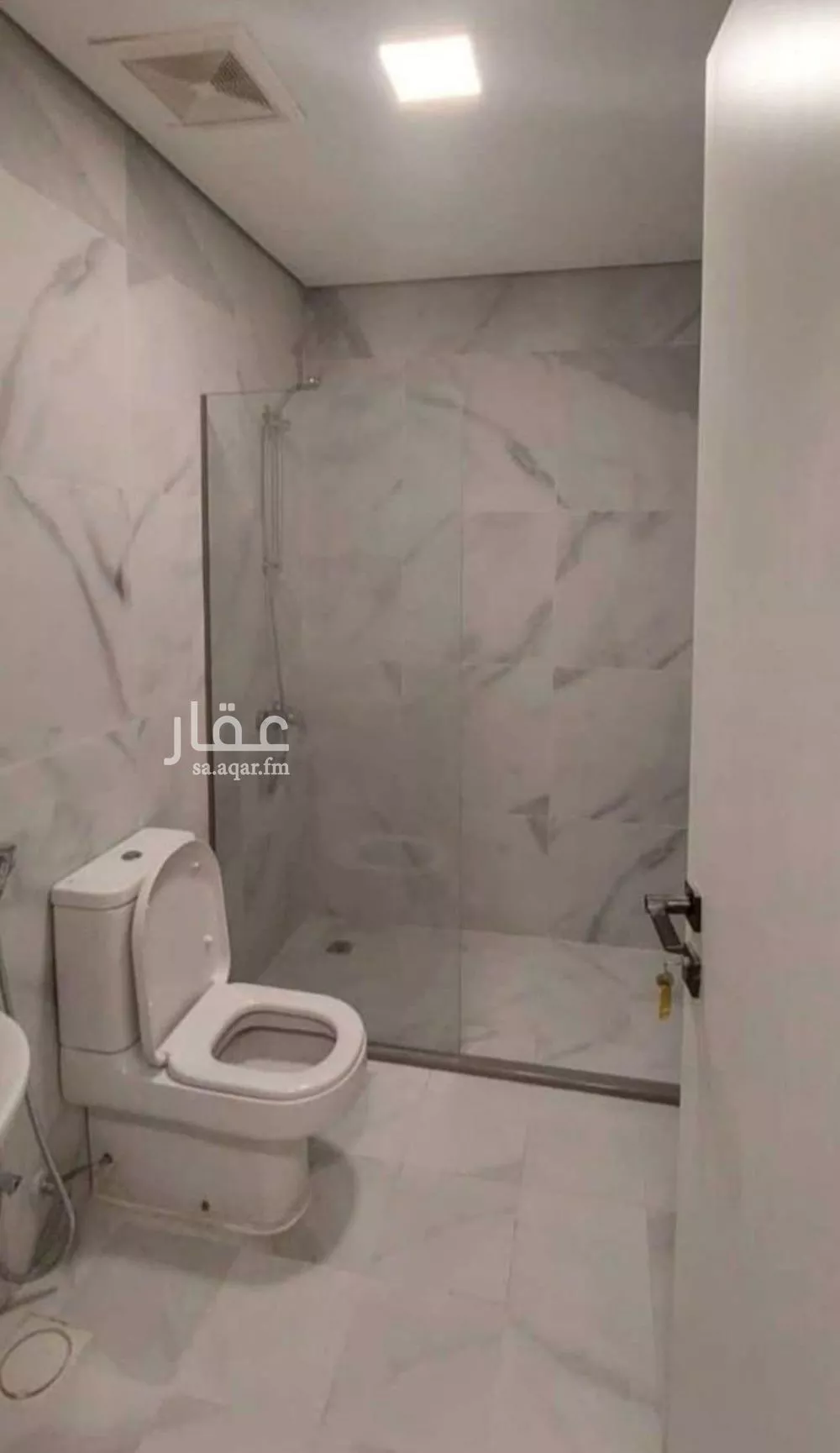 فيلا 5 غرف في النرجس 5