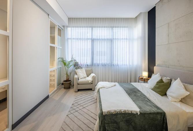 6 bedroom apartment in Al Rawdah 3