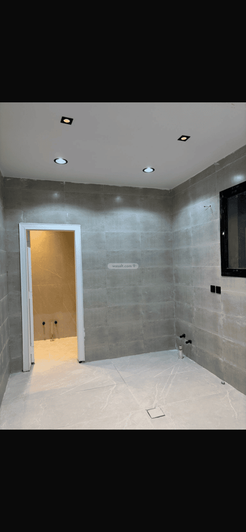 2 bedroom apartment in Al Aqiq 5