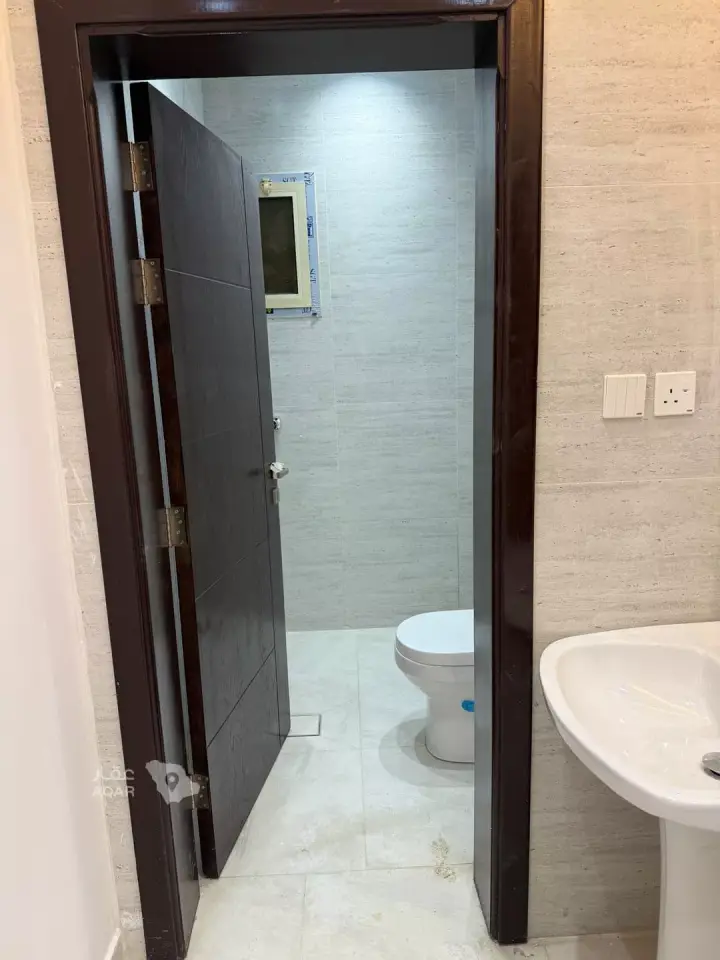 1 bedroom apartment in Al Huda, Jeddah 3
