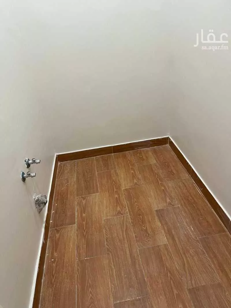 4 bedroom apartment in Az Zomorod, Jeddah 5