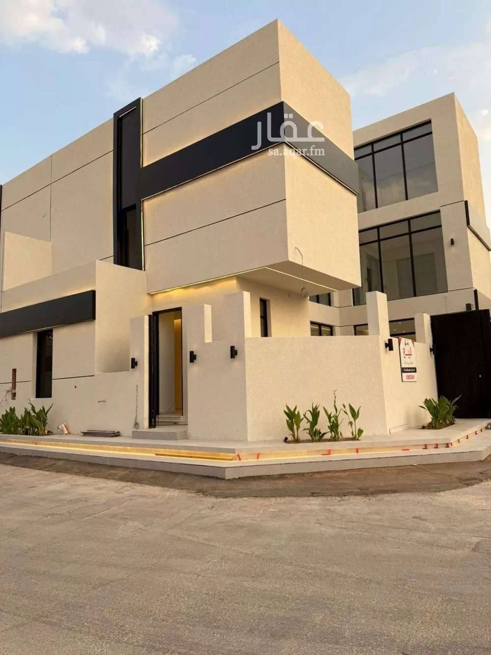 5 bedroom villa in Al Mahdiyyah 8