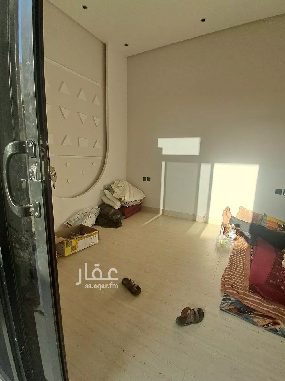 5 bedroom villa in Al Zahrah 2