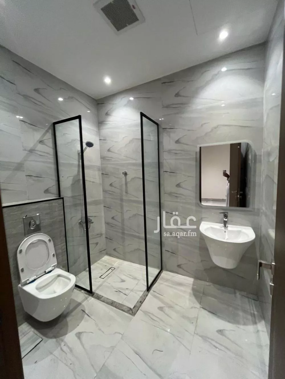 4 bedroom villa in Al Rimal 11