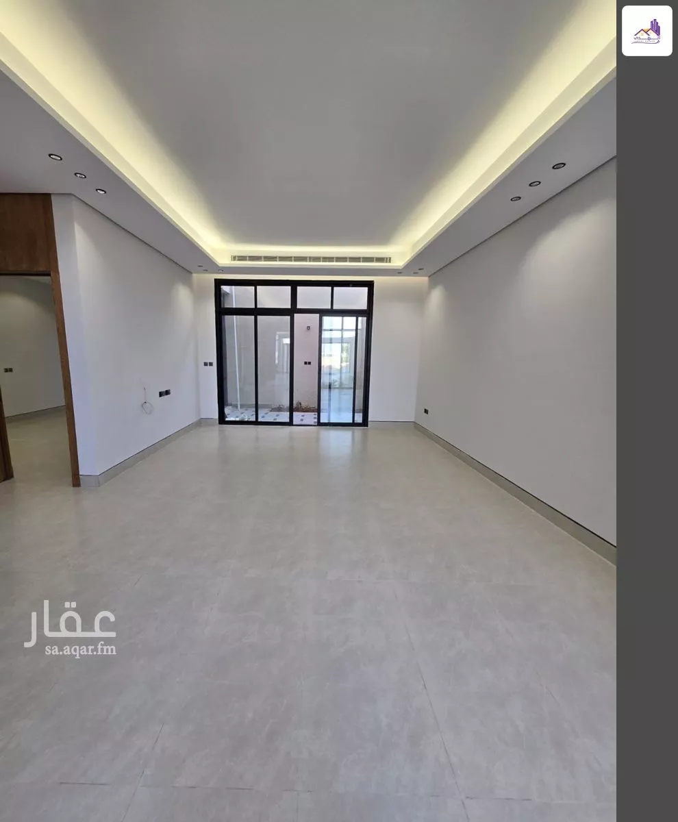 8 bedroom villa in Al Mahdiyyah 5