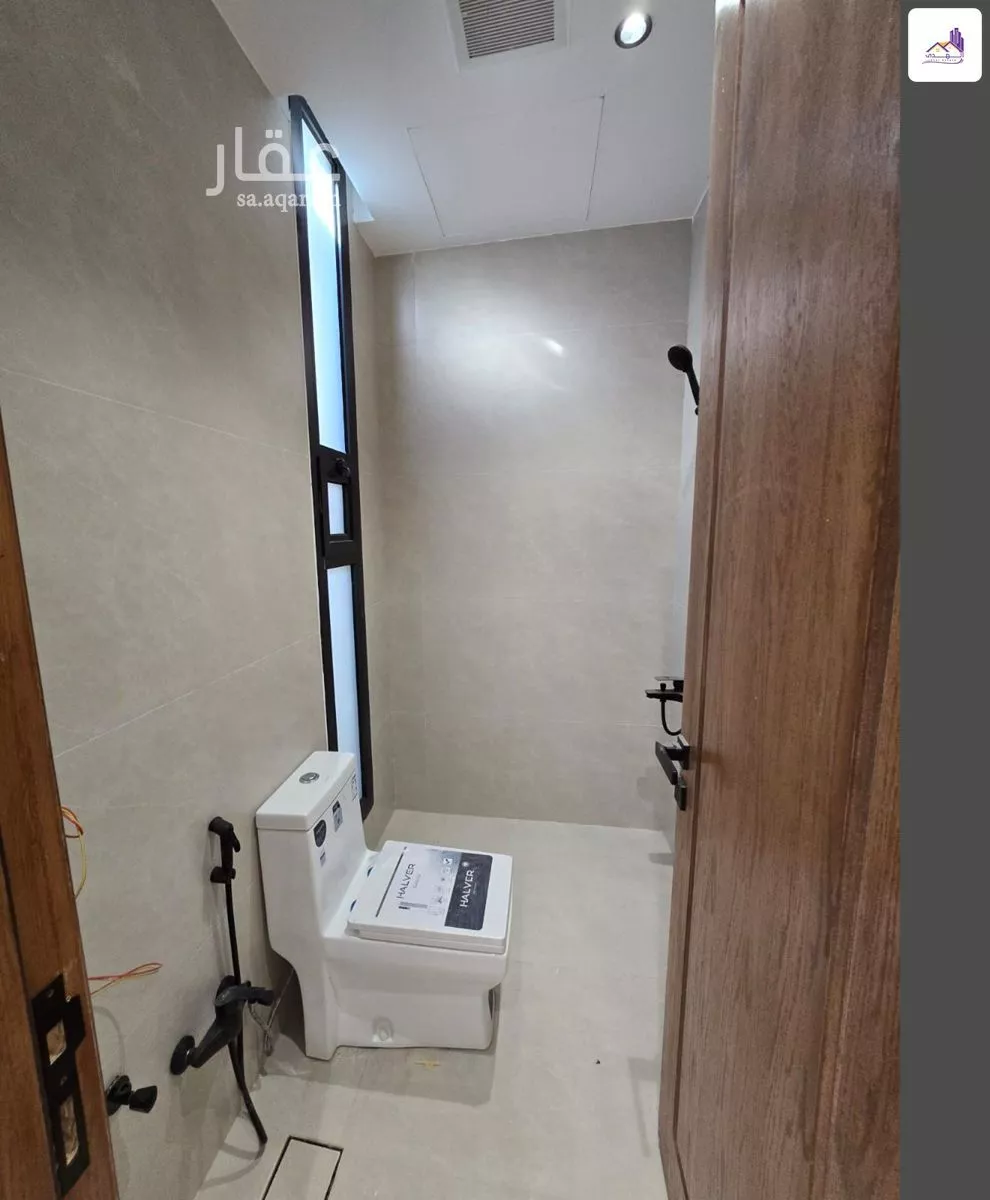8 bedroom villa in Al Mahdiyyah 10