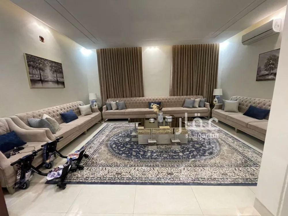 4 bedroom villa in Al Rimal 4