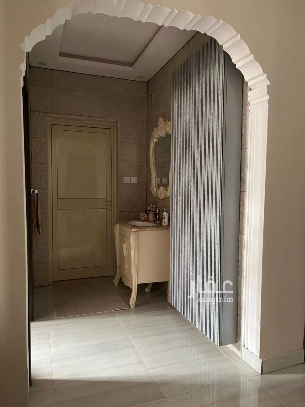 فيلا 5 غرف في ظهرة لبن 3