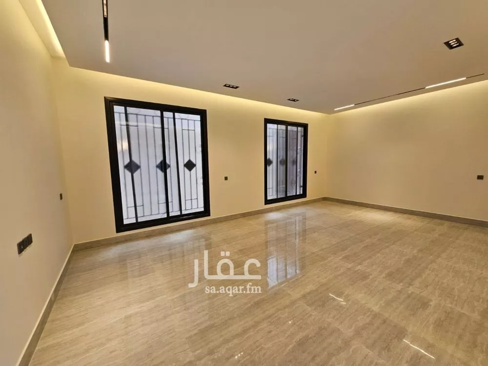 فيلا 4 غرف في الرمال 19