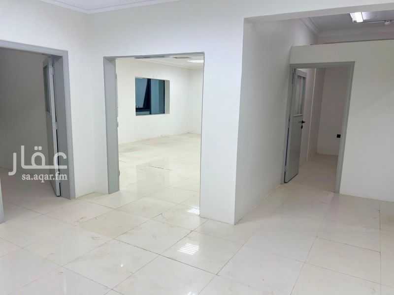 7 bedroom office in Al Malaz, Riyadh 3