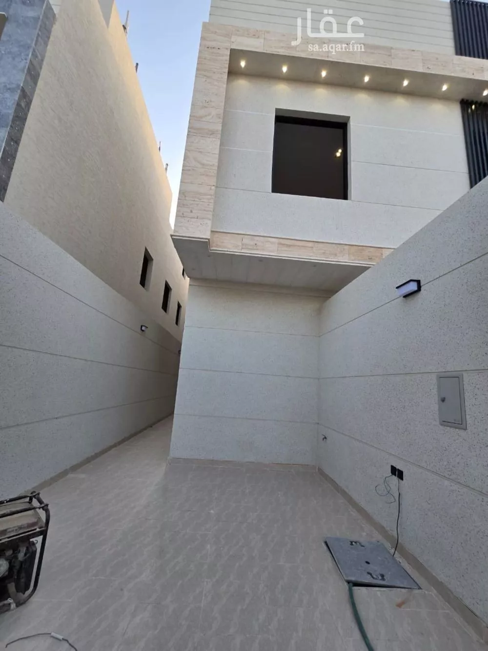 5 bedroom villa in Okaz 2