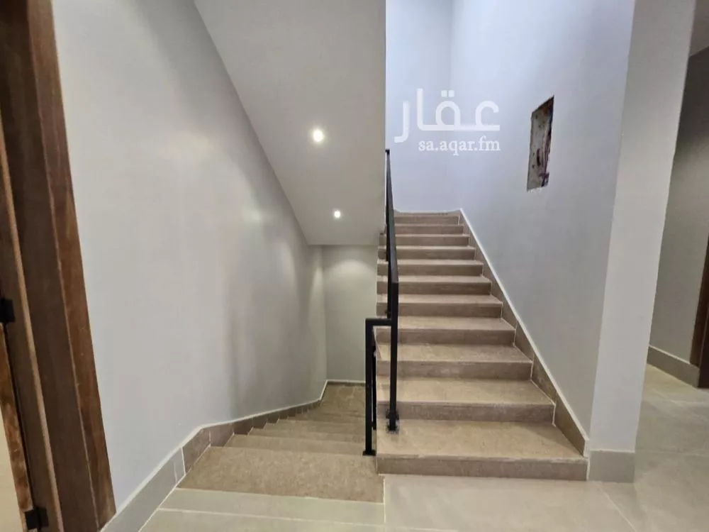 5 bedroom villa in Okaz 14