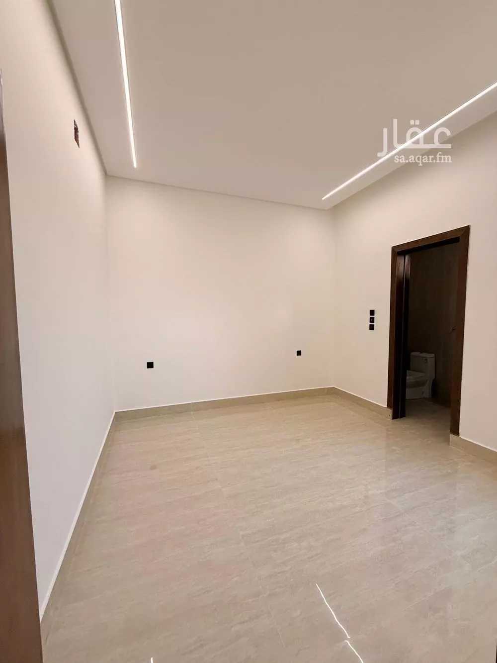 فيلا 6 غرف في طويق 11