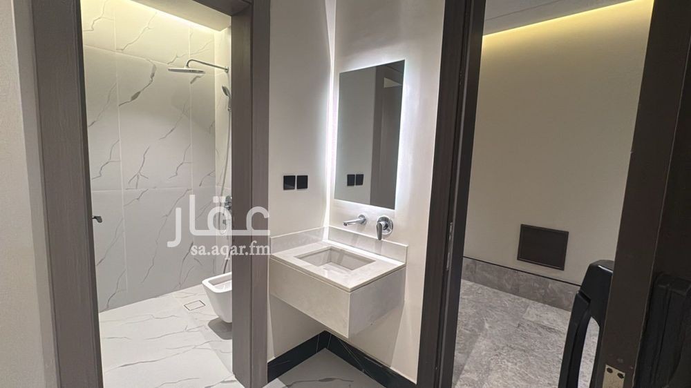 3 bedroom apartment in Ash Shati Al Gharbi, Eastern Province 7