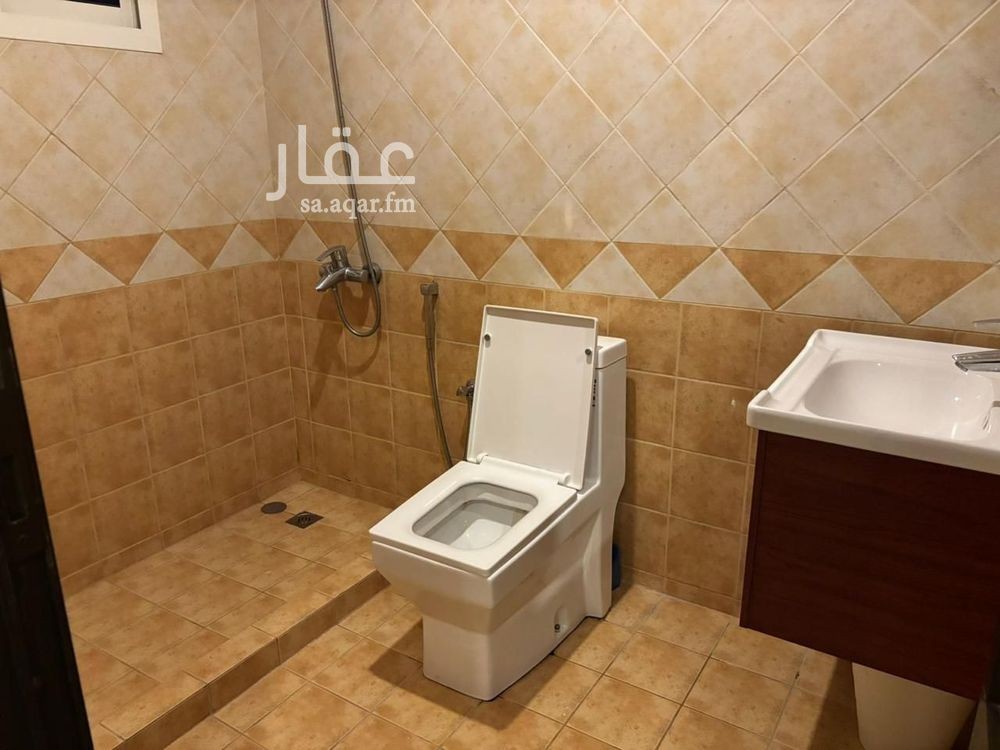4 bedroom apartment in Al Salam, Eastern Province 10