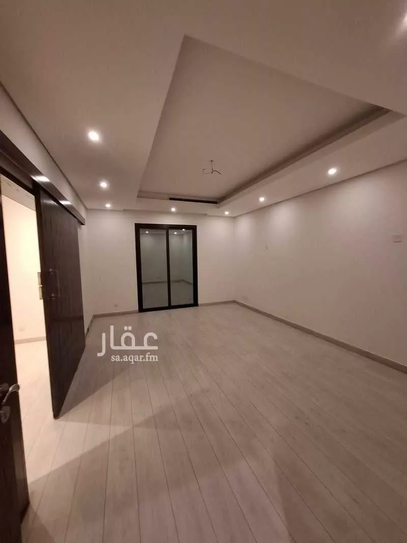 4 bedroom apartment in Hajar, Eastern Province 18