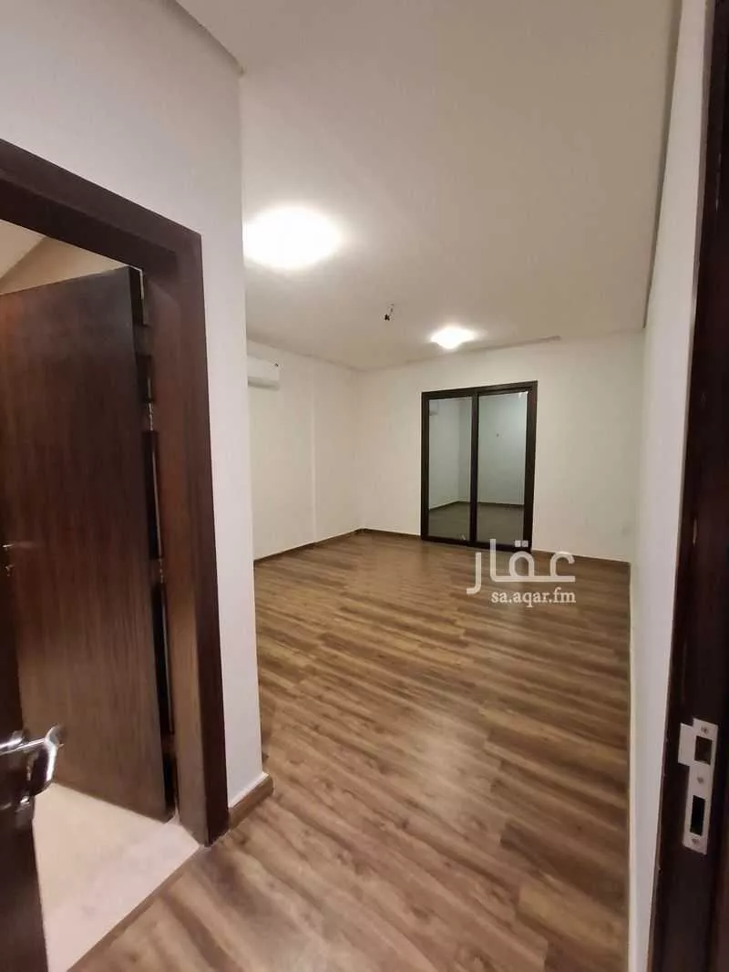 4 bedroom apartment in Hajar, Eastern Province 10