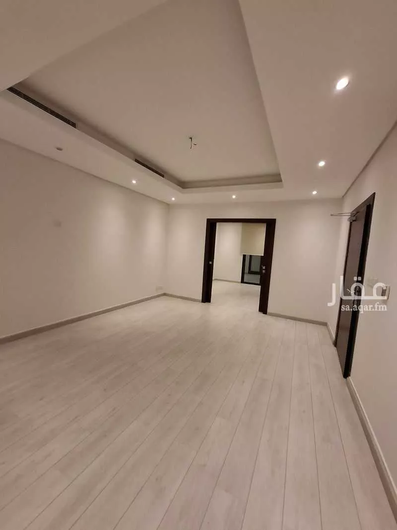 4 bedroom apartment in Hajar, Eastern Province 12