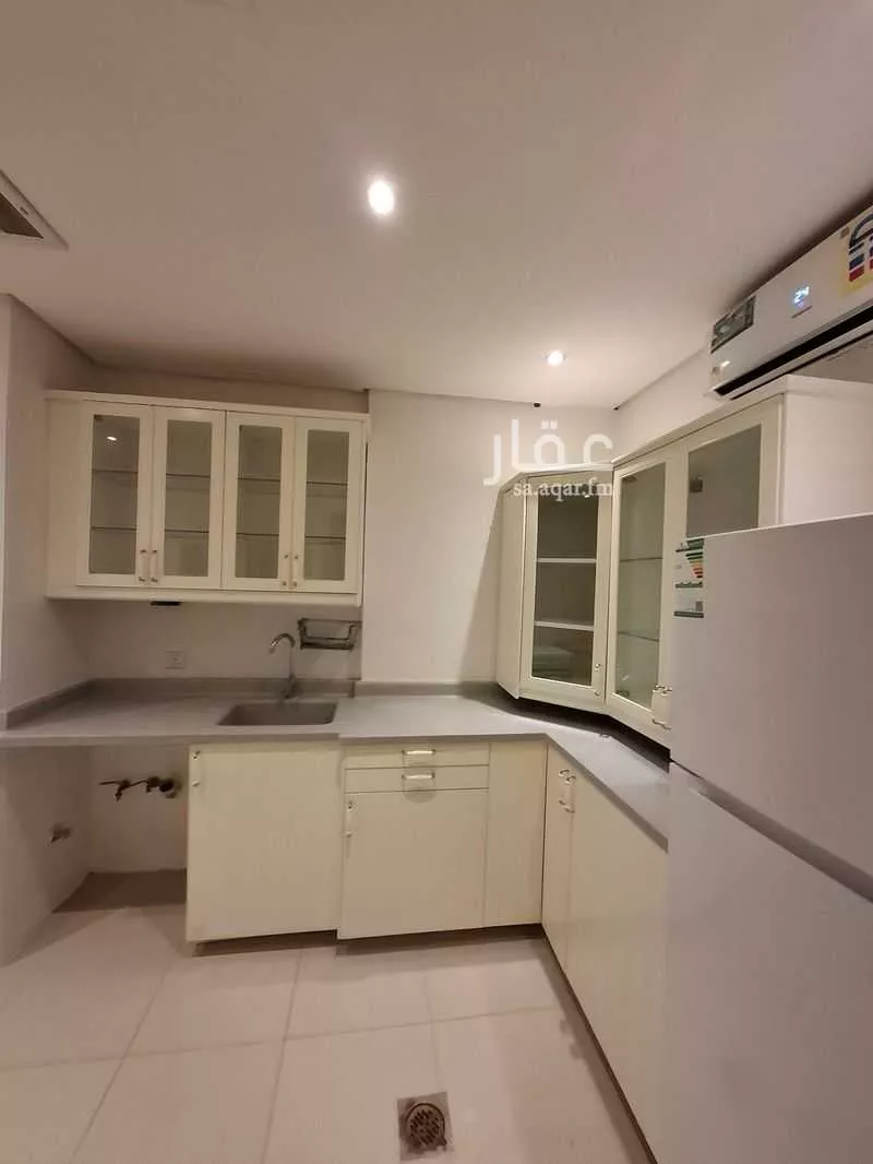 4 bedroom apartment in Hajar, Eastern Province 17