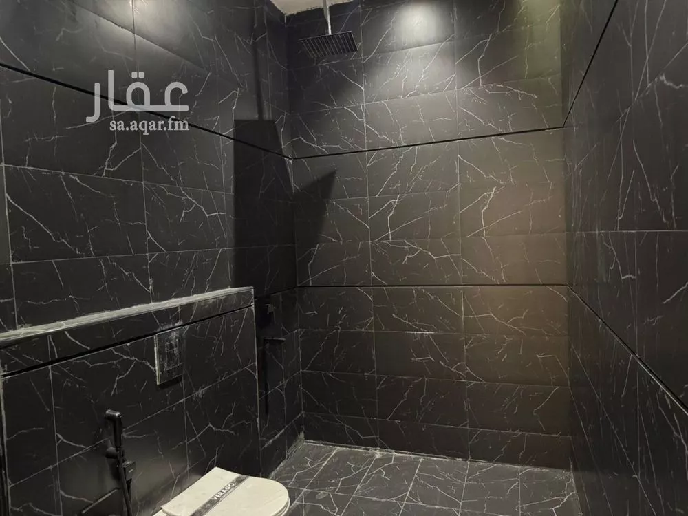5 bedroom villa in Ash Sharq 12