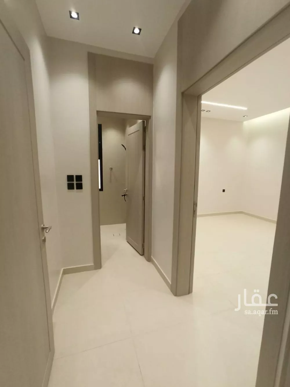 5 bedroom villa in Tuwaiq 12