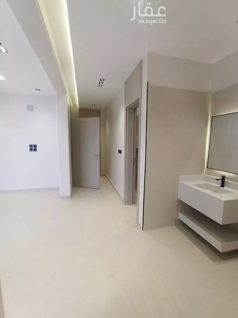 5 bedroom villa in Tuwaiq 17