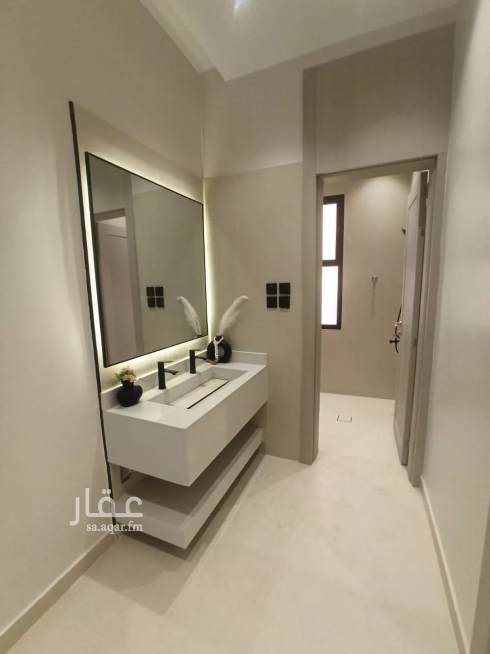 5 bedroom villa in Tuwaiq 8