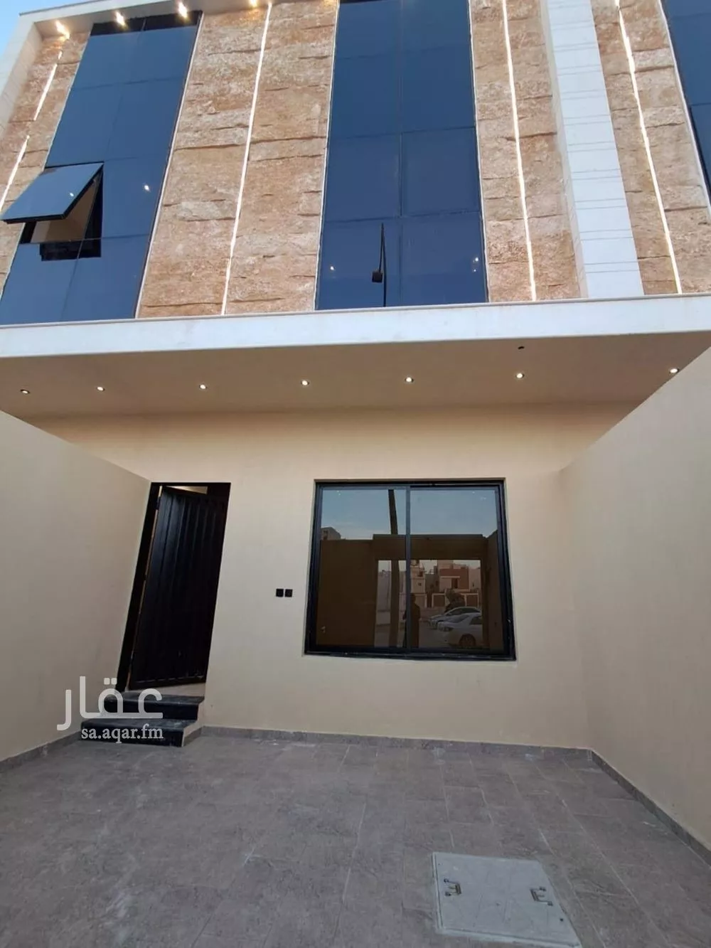 5 bedroom villa in Okaz 2