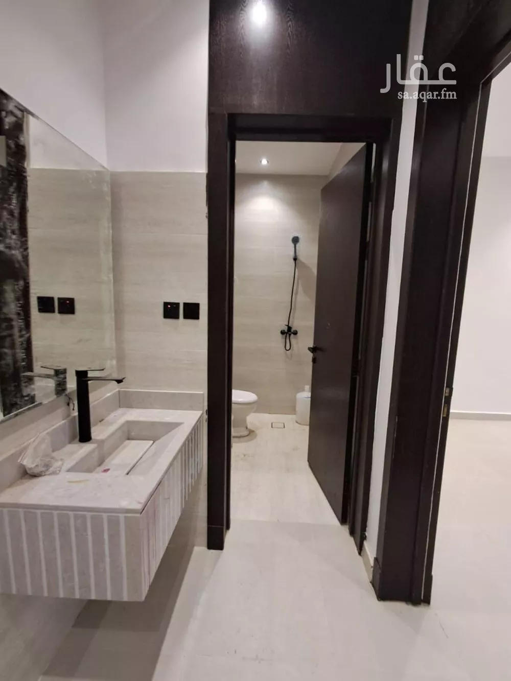 5 bedroom villa in Okaz 3