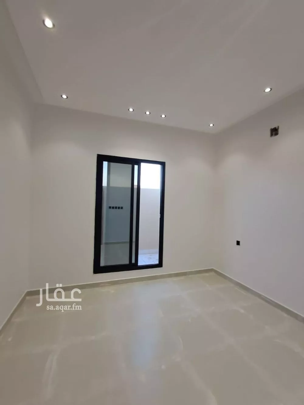 5 bedroom villa in Okaz 8