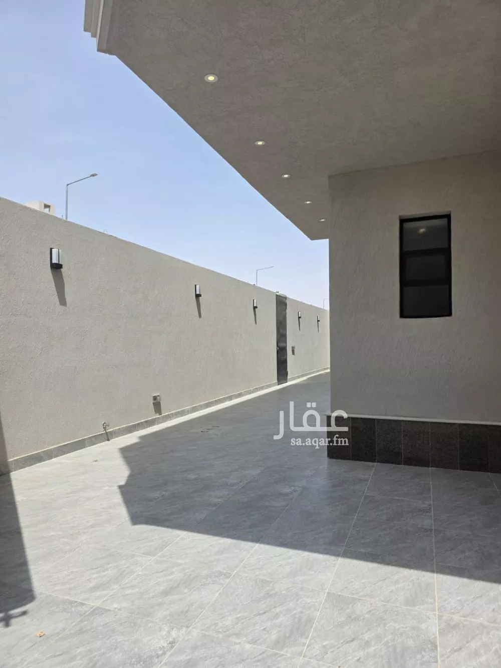 5 bedroom villa in Al Rimal 4