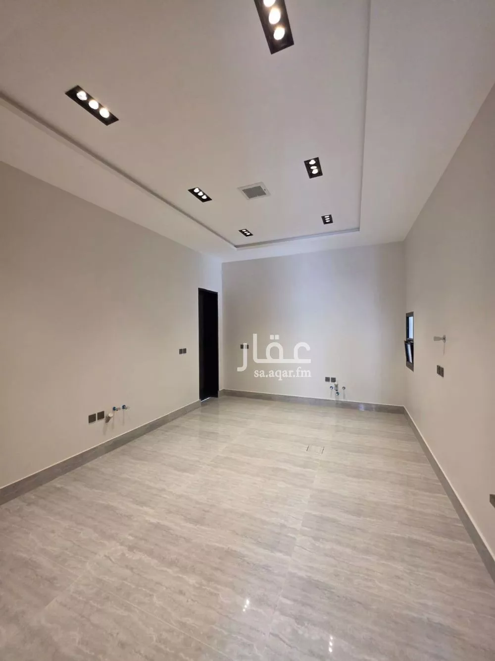 5 bedroom villa in Al Rimal 5