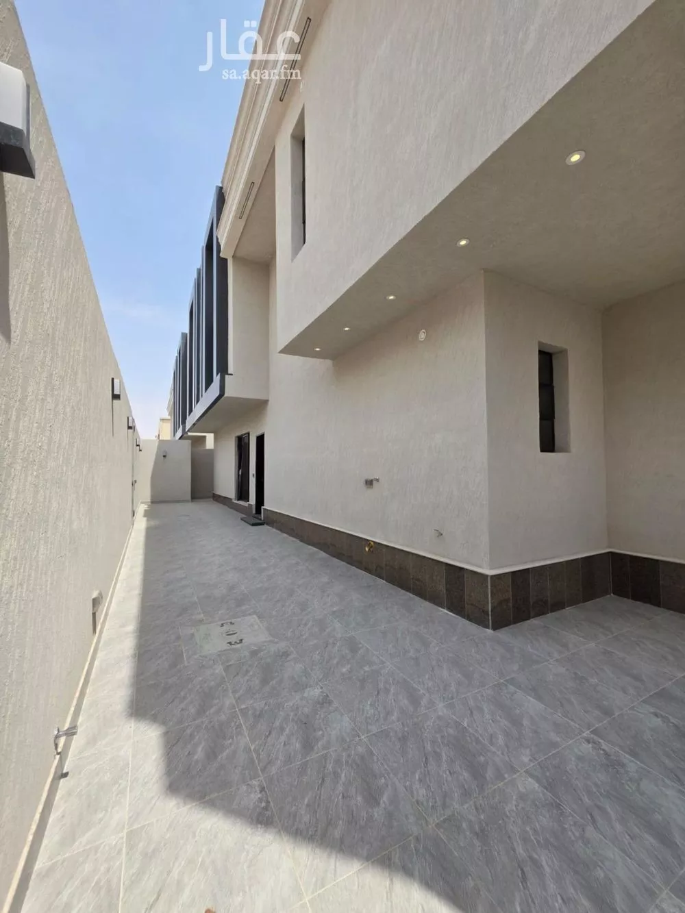5 bedroom villa in Al Rimal 10