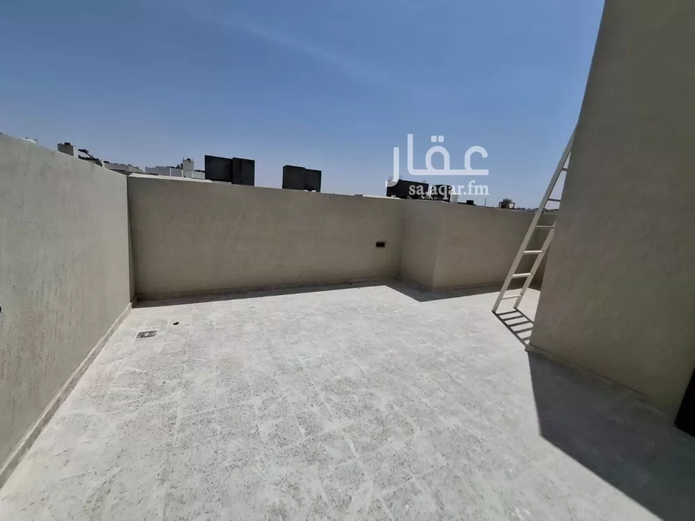 فيلا 5 غرف في العارض 19