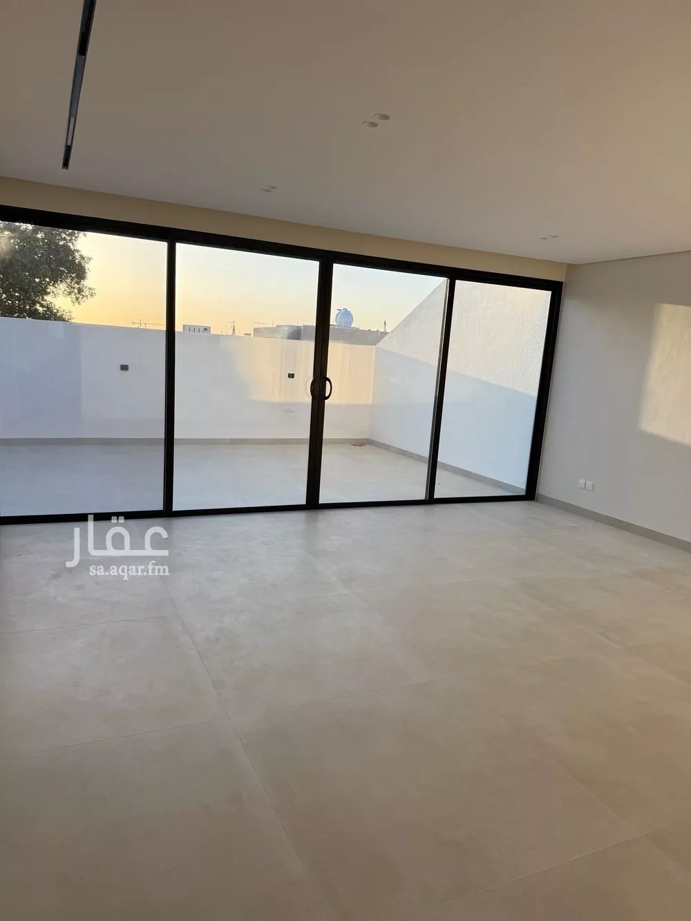 5 bedroom villa in Salah Ad Din 5