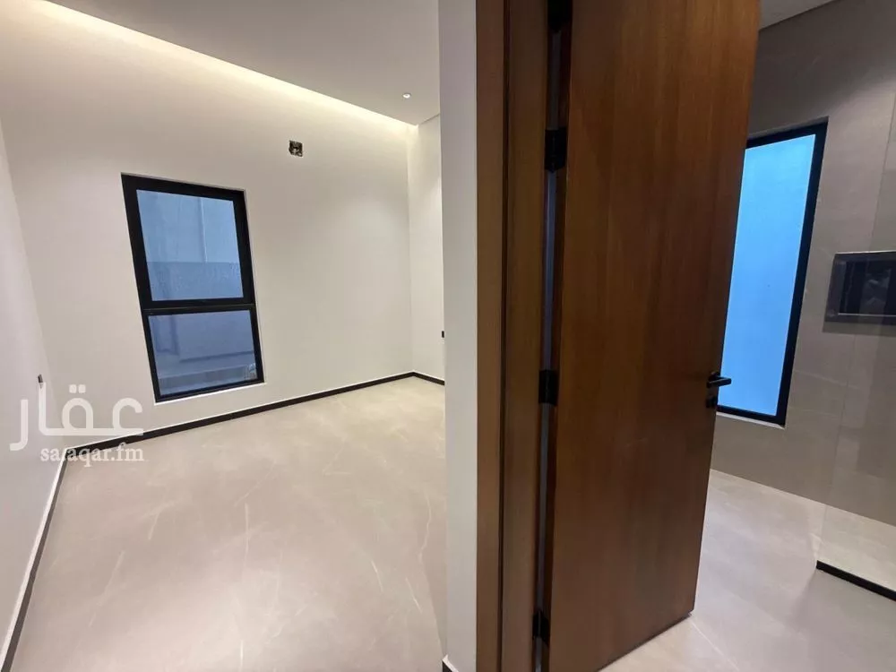 6 bedroom villa in Al Aridh 6