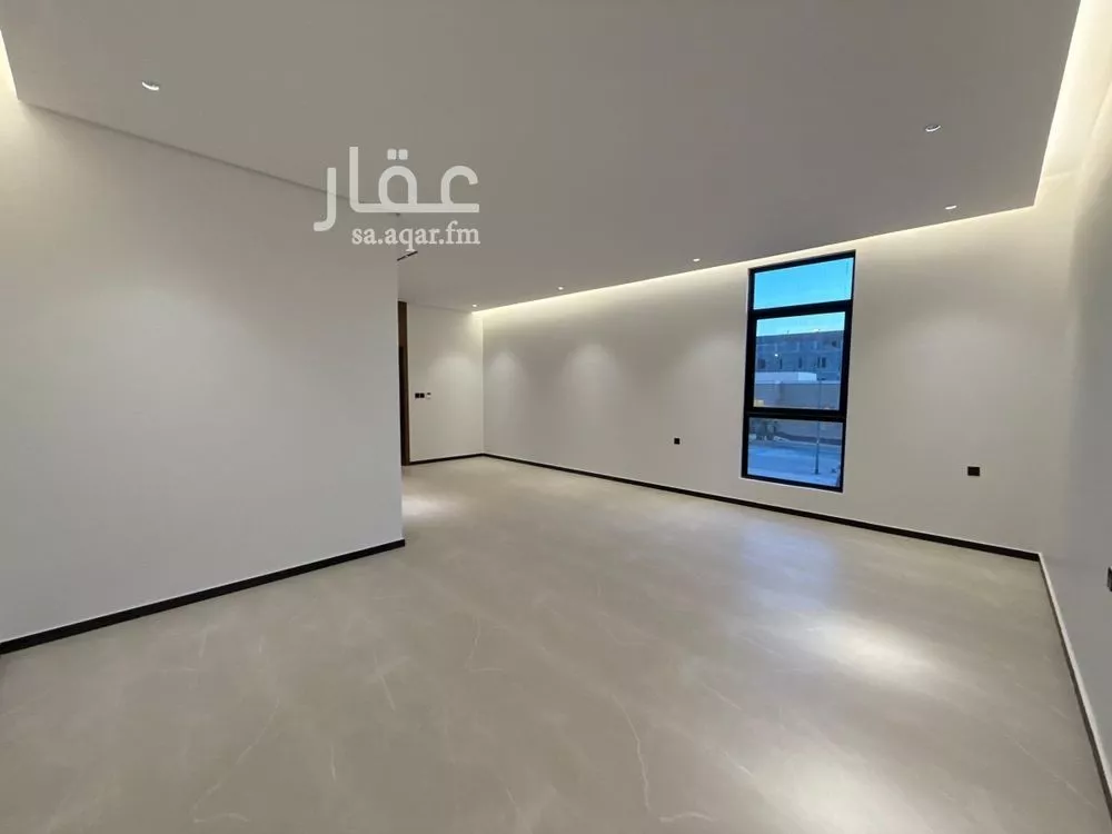 6 bedroom villa in Al Aridh 9