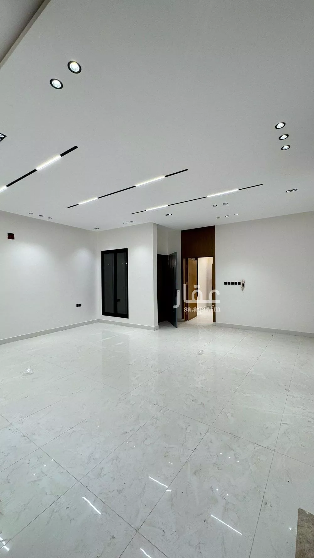 6 bedroom villa in Al Janadriyah 7