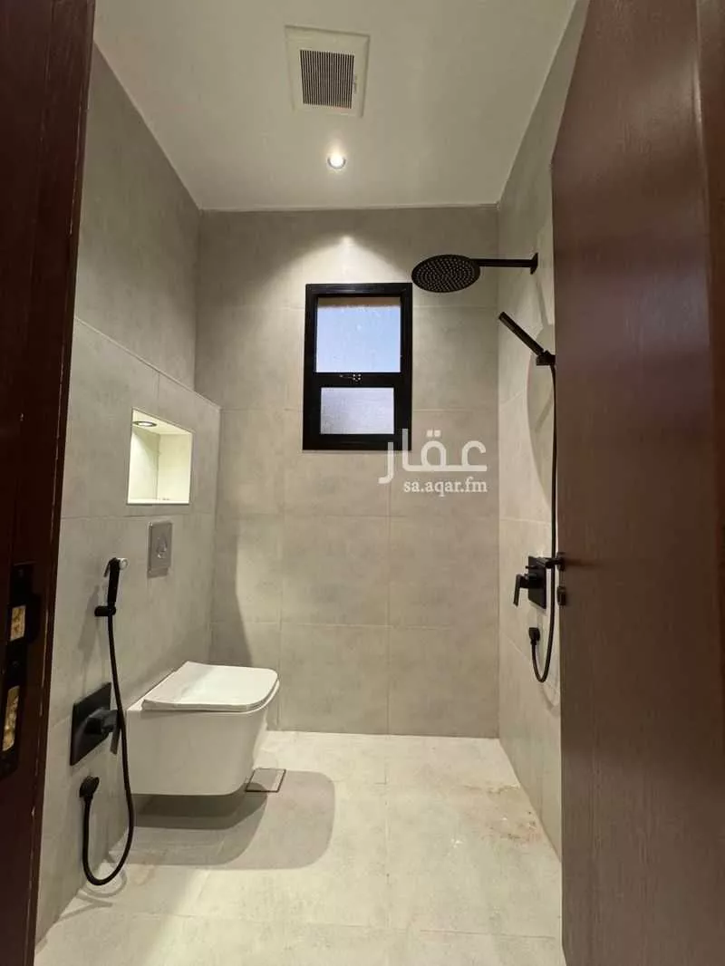 7 bedroom duplex in Al Rimal 20