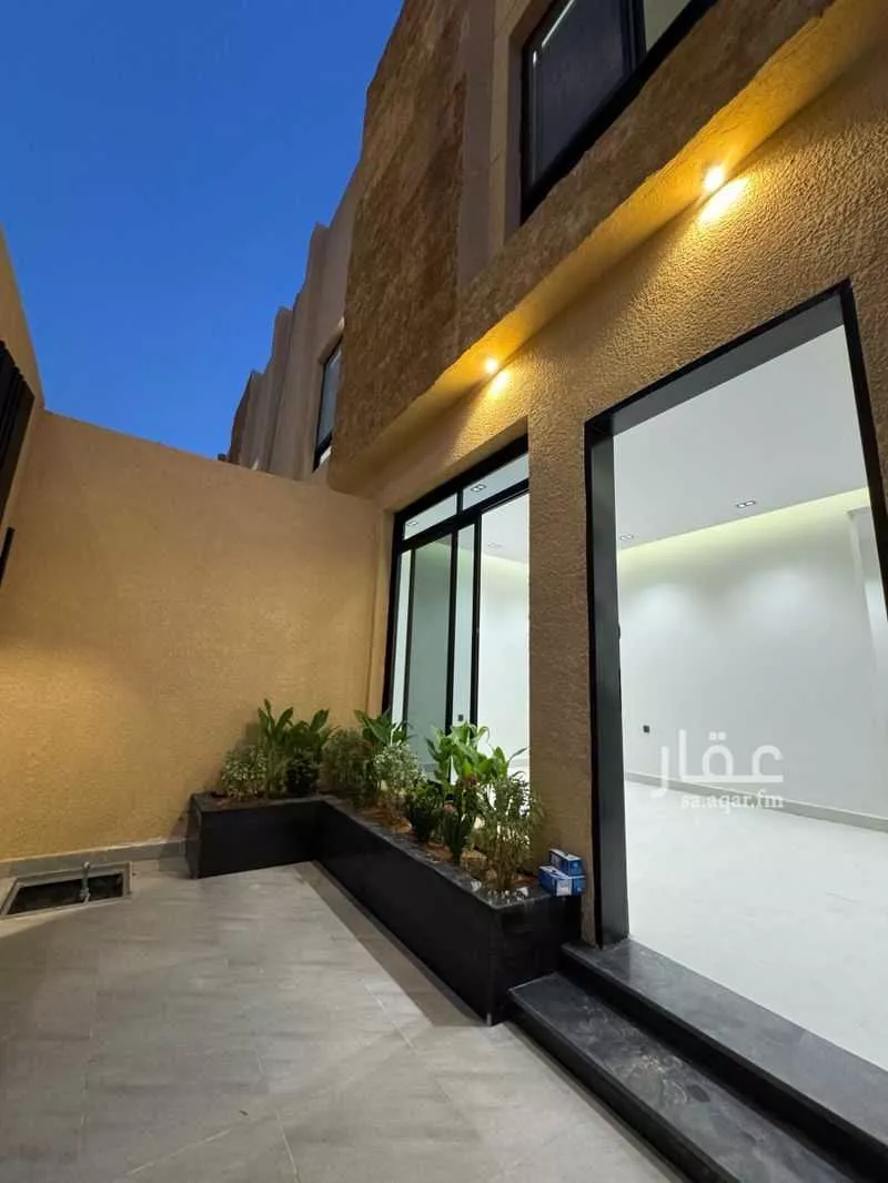 7 bedroom duplex in Al Rimal 3