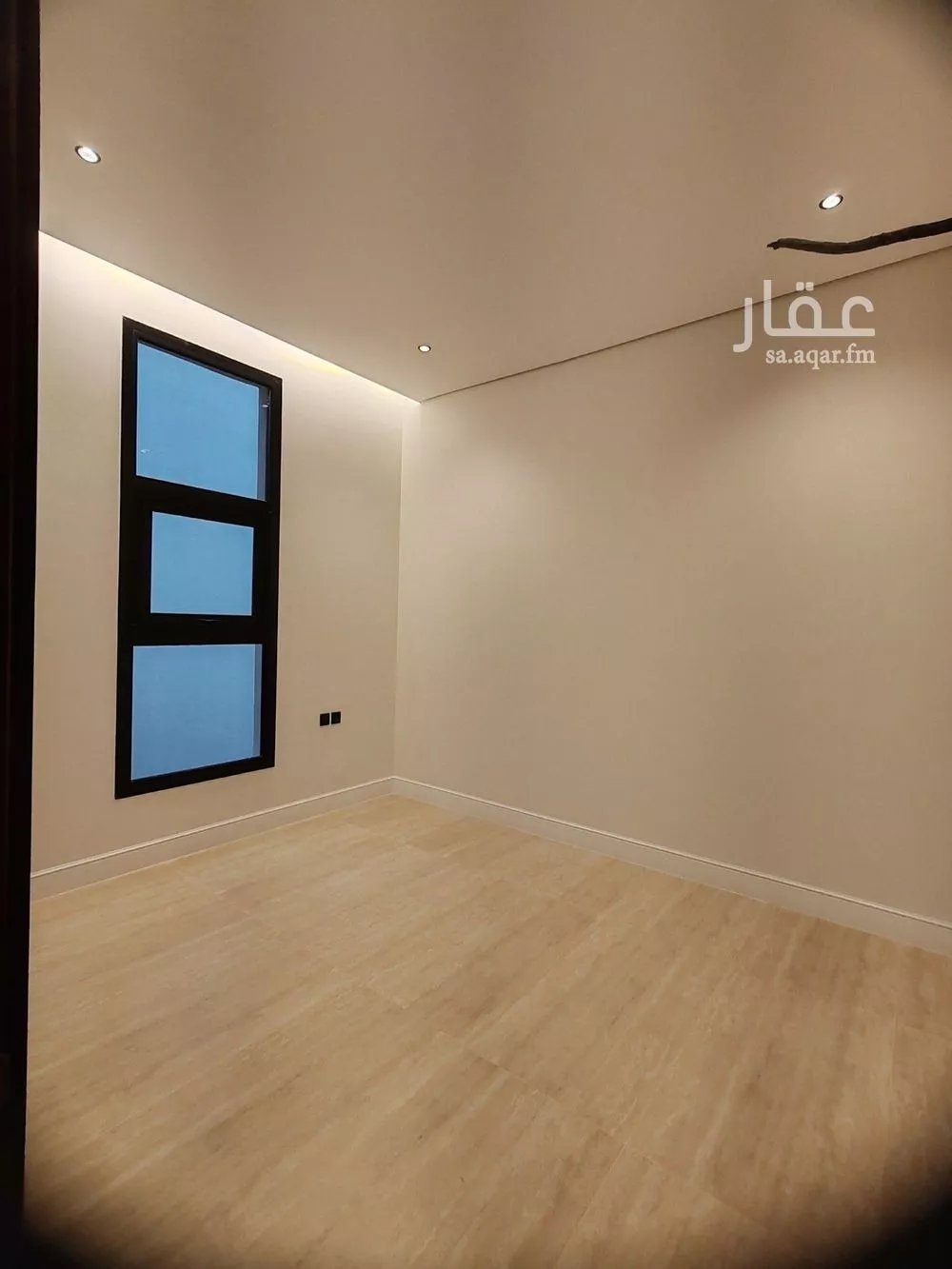 فيلا 4 غرف في النرجس 10