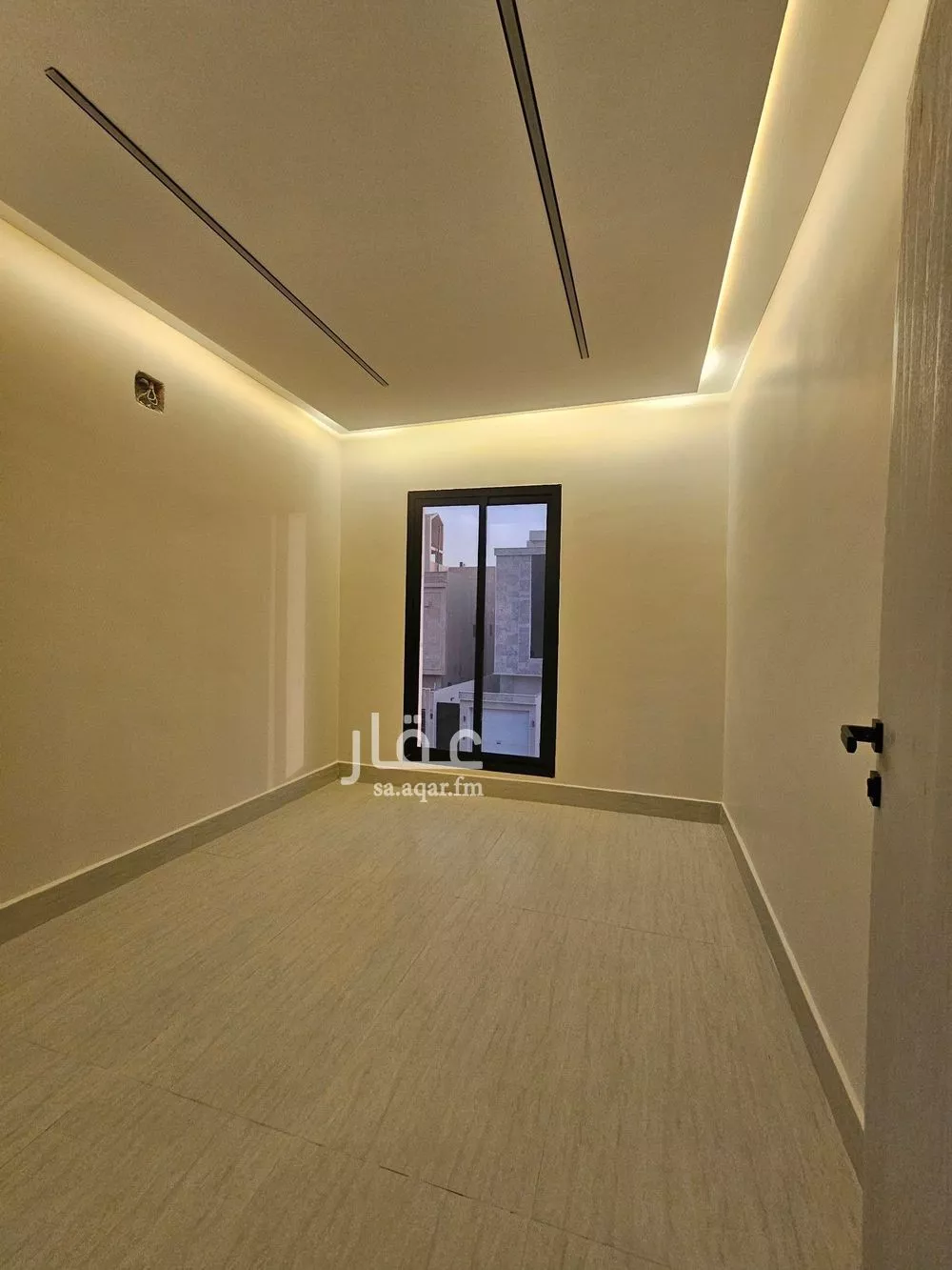 5 bedroom villa in Dhahrat Namar 3