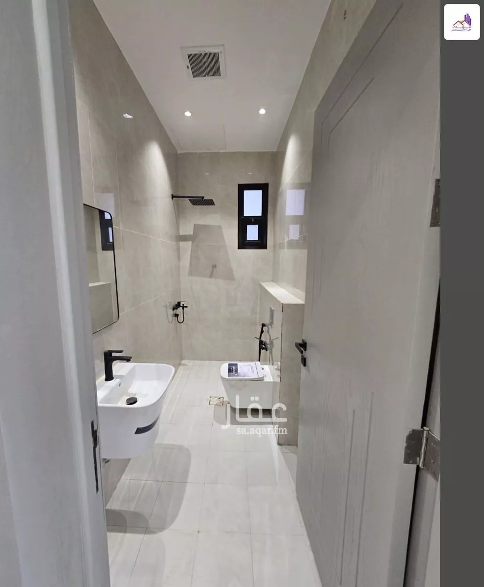 13 bedroom villa in Al Janadriyah 13
