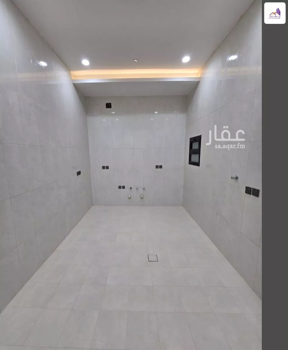 13 bedroom villa in Al Janadriyah 24