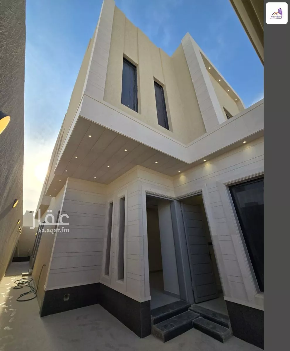 13 bedroom villa in Al Janadriyah 10