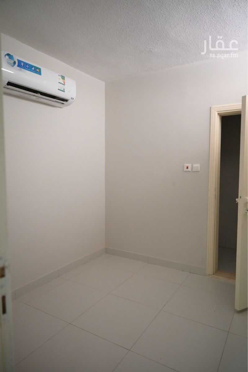 4 bedroom villa in Al Shati, Jeddah 16