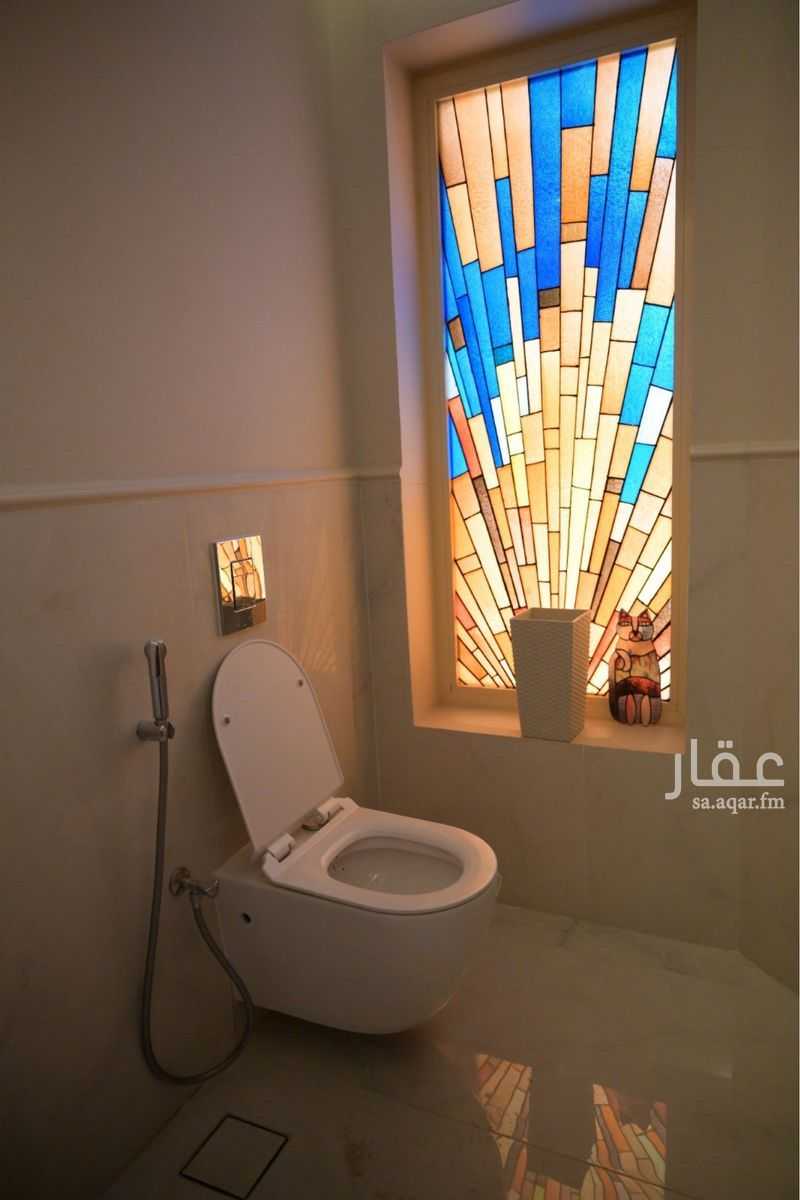 4 bedroom villa in Al Shati, Jeddah 13