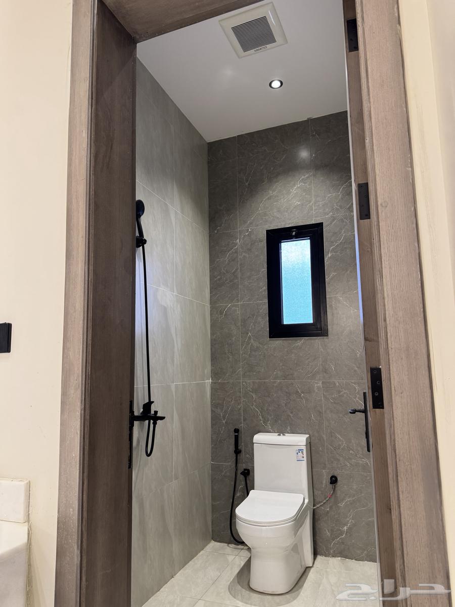 6 bedroom villa in Bahrah, Jeddah 11