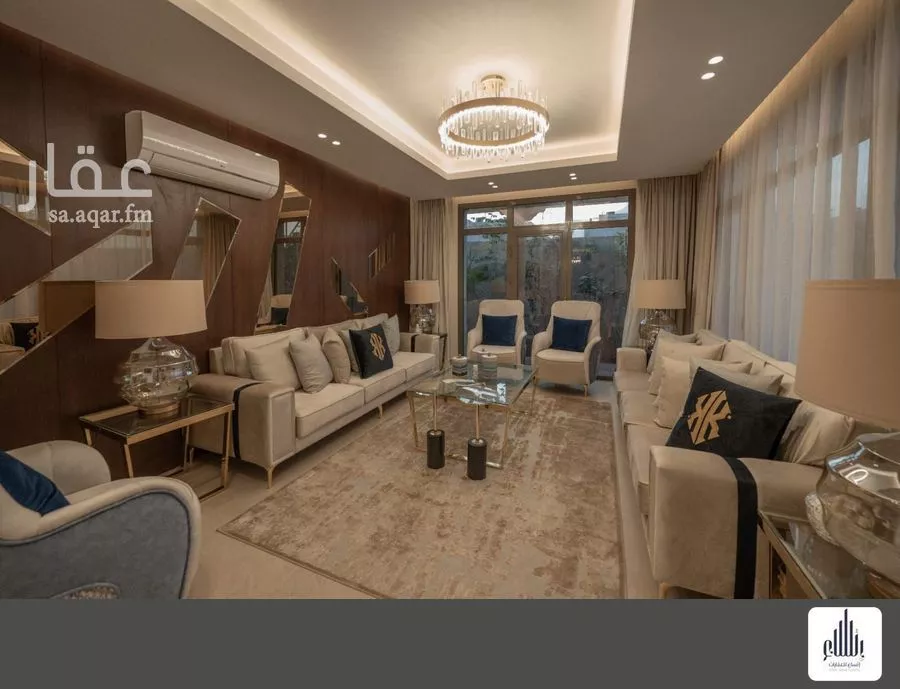 4 bedroom villa in Al Rimal 9