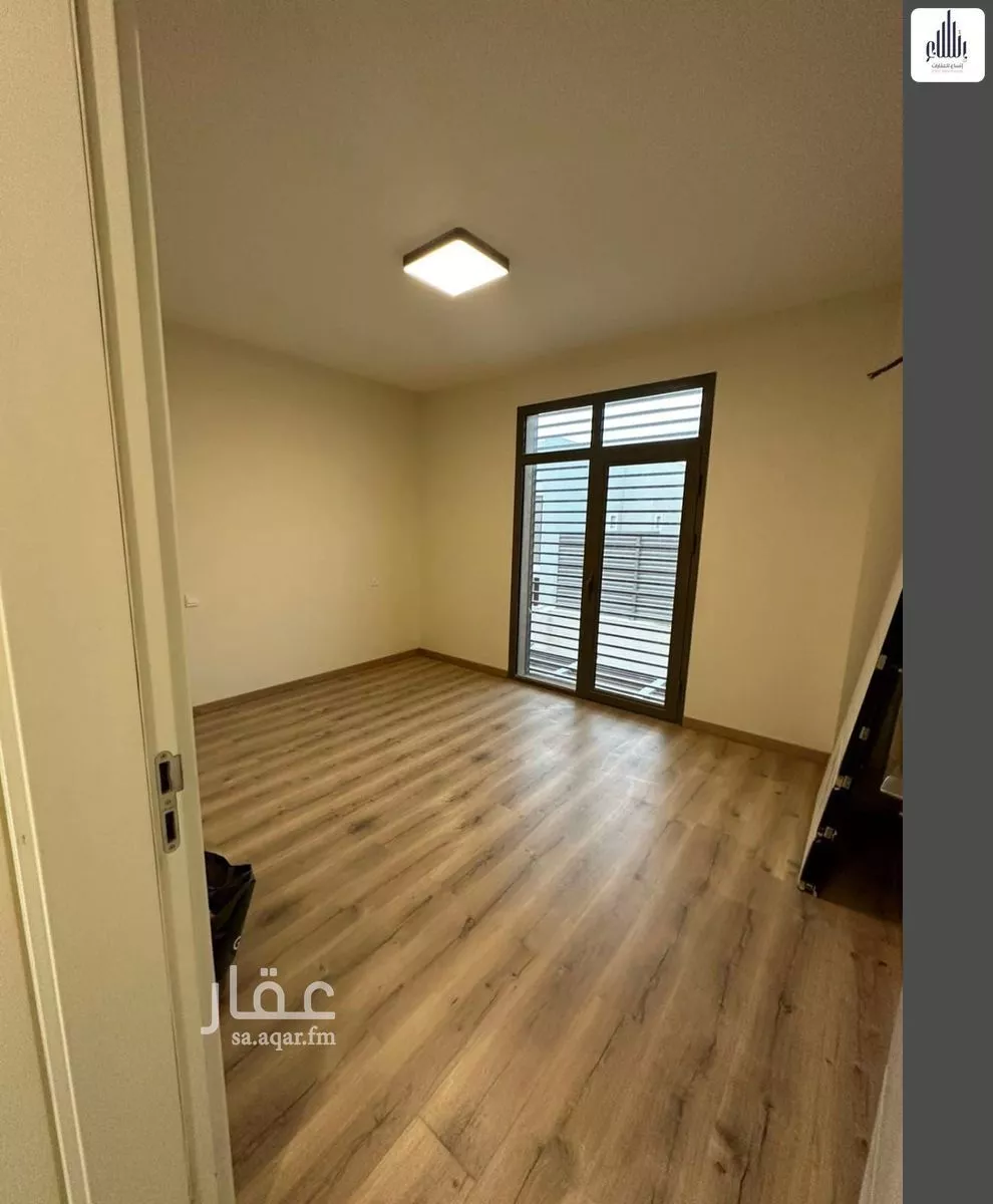 فيلا 3 غرف في الرمال 9